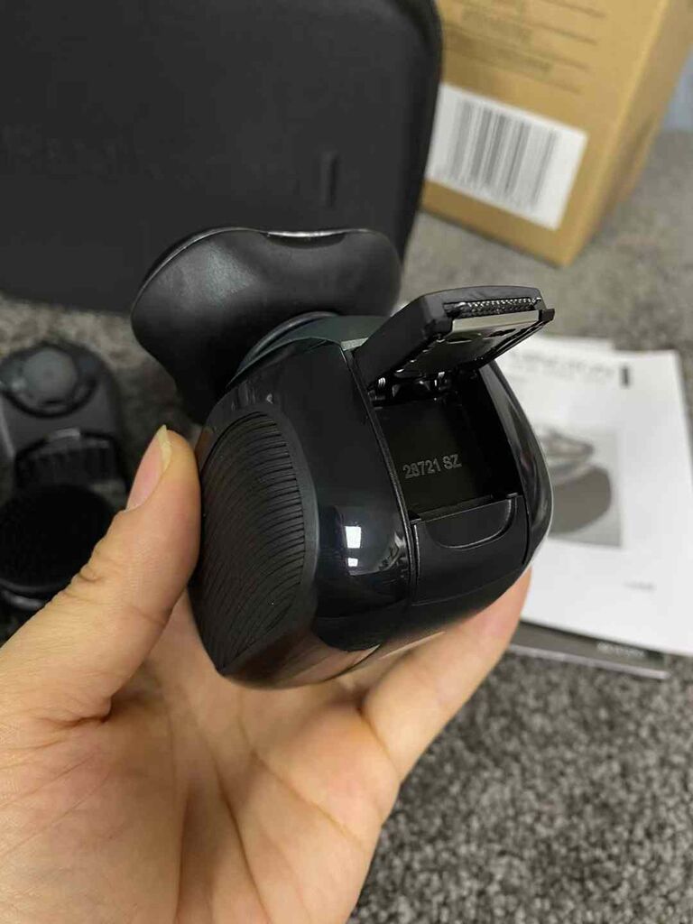 {Order giao 5/12} Máy cạo râu đa năng REMINGTON R8418CN - Ảnh 9