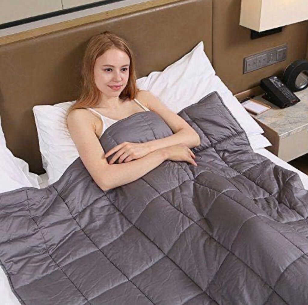 Chăn trọng lực MS2 hãng Royal Latex 100% Polyester, chăn đôi cỡ lớn kích thước 200x230cm, nặng ~12kg