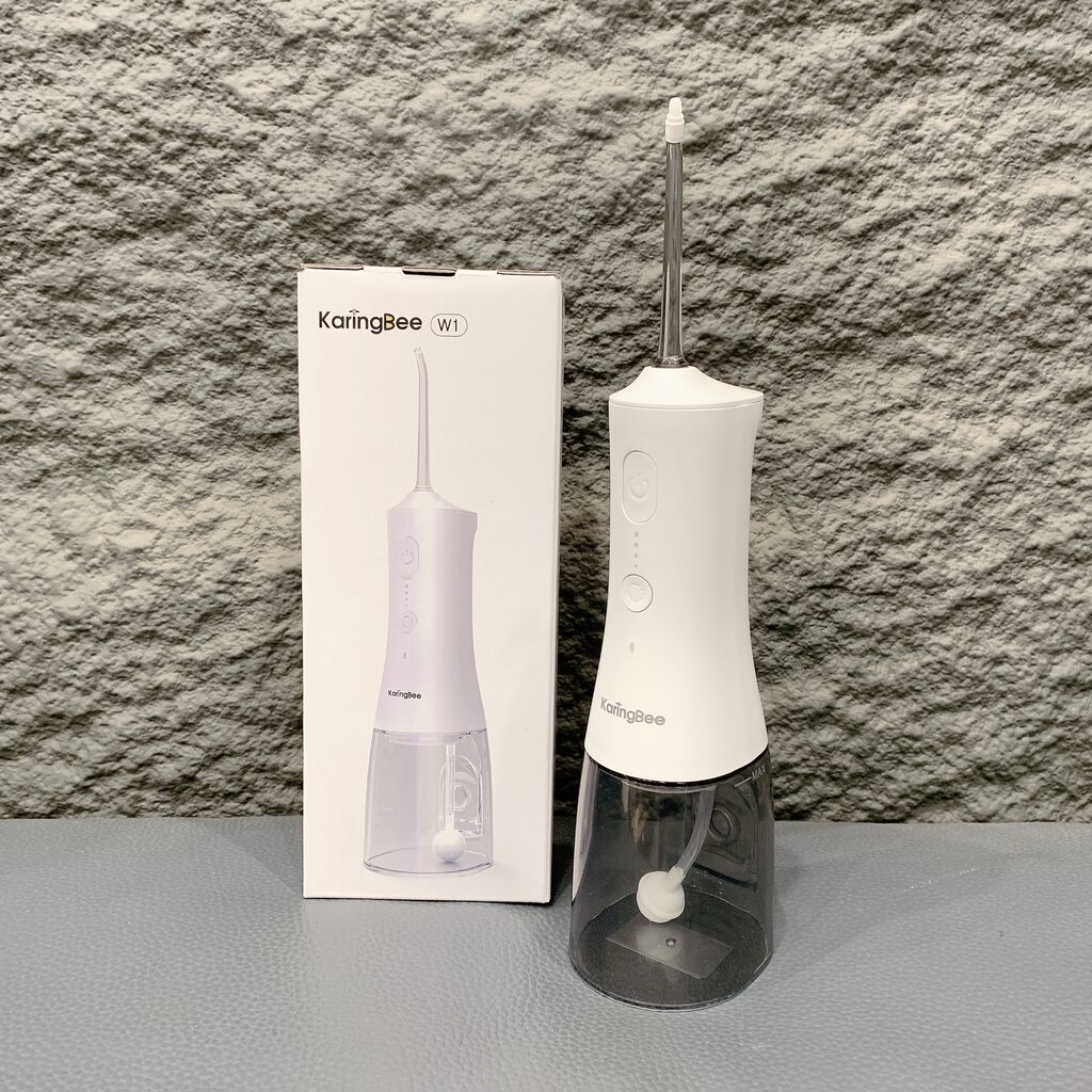 Tăm nước WI hãng KaringBee ( Hàn Quốc ), kháng nước IPX7, bình chứa lớn 300ml,.đầu phun xoay 360 độ - Ảnh 2