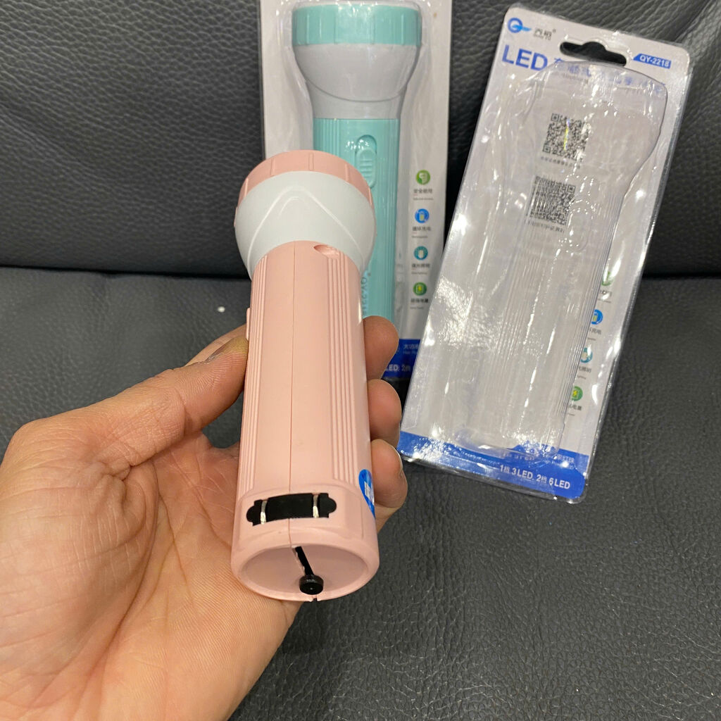 Đèn pin cầm tay QIAO YU QY-2218 - Ảnh 4