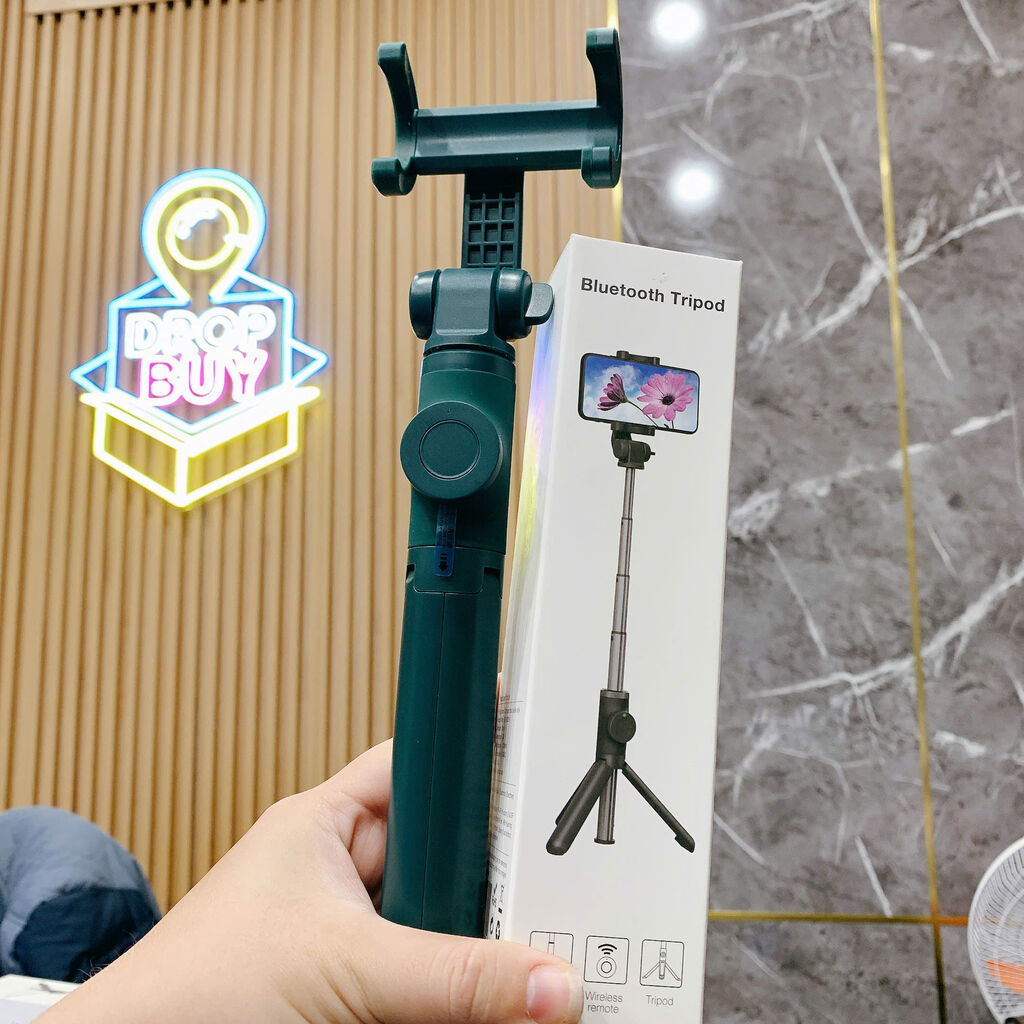 Gậy chụp ảnh Bluetooth kiêm chân tripod WS-18026-1 ( màu ngẫu nhiên )