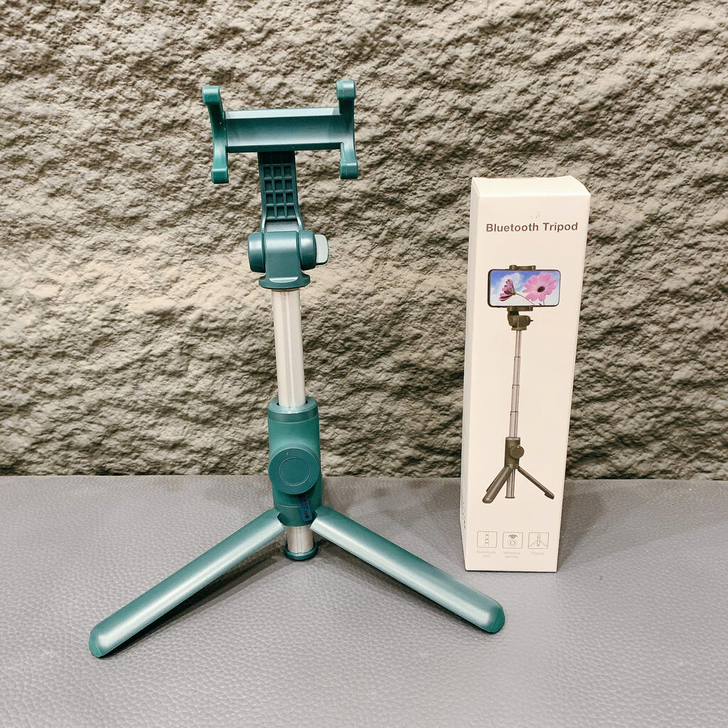 Gậy chụp ảnh Bluetooth kiêm chân tripod WS-18026-1 ( màu ngẫu nhiên ) - Ảnh 3