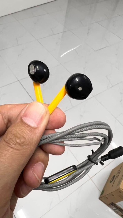 Tai Realme chân 3.5mm S70 ( không hộp ) dùng được cho điện thoại , máy tính - Ảnh 3