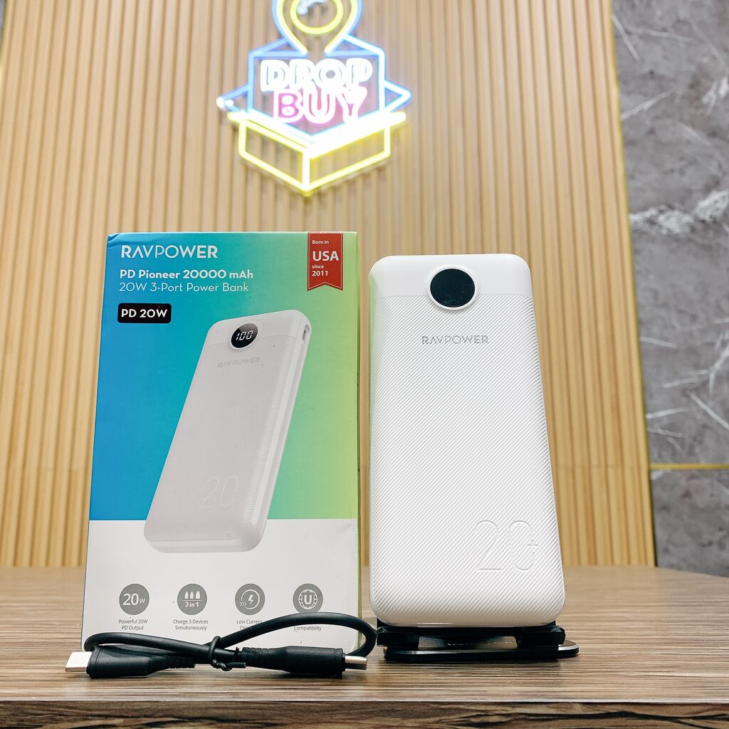 Pin dự phòng 20.000mAh sạc nhanh 20W hãng RAVPower ( Mỹ )  RP-PB1205