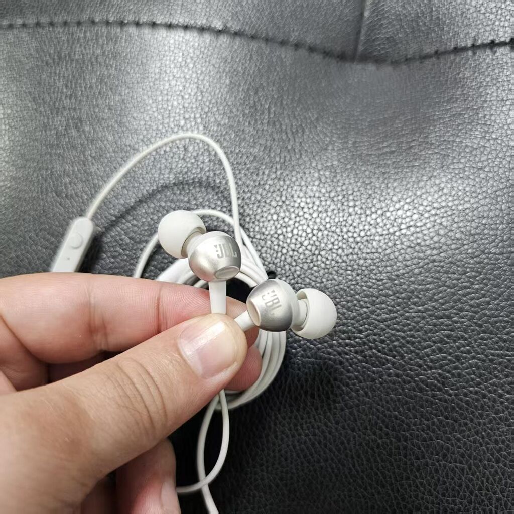 Tai nghe nhét tai có dây In-ear JBL C200SI JBLC200SIU ( ko hộp ) Fake - Ảnh 10