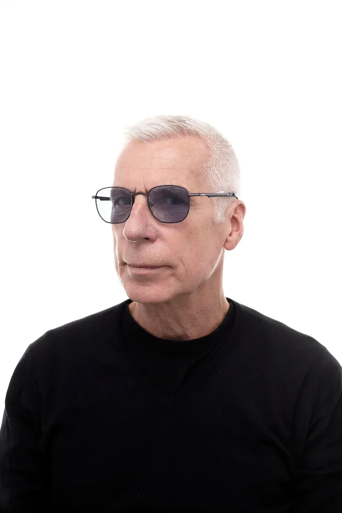 Kính râm Formula 1 F1S1006 Eyewear Red Collection ( ko hộp ) - Ảnh 8