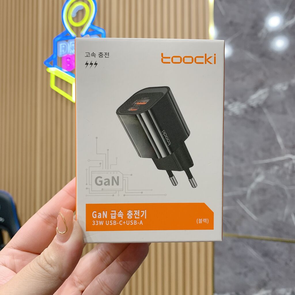Củ sạc nhanh Toocki 33W GaN USB-C + USB-A