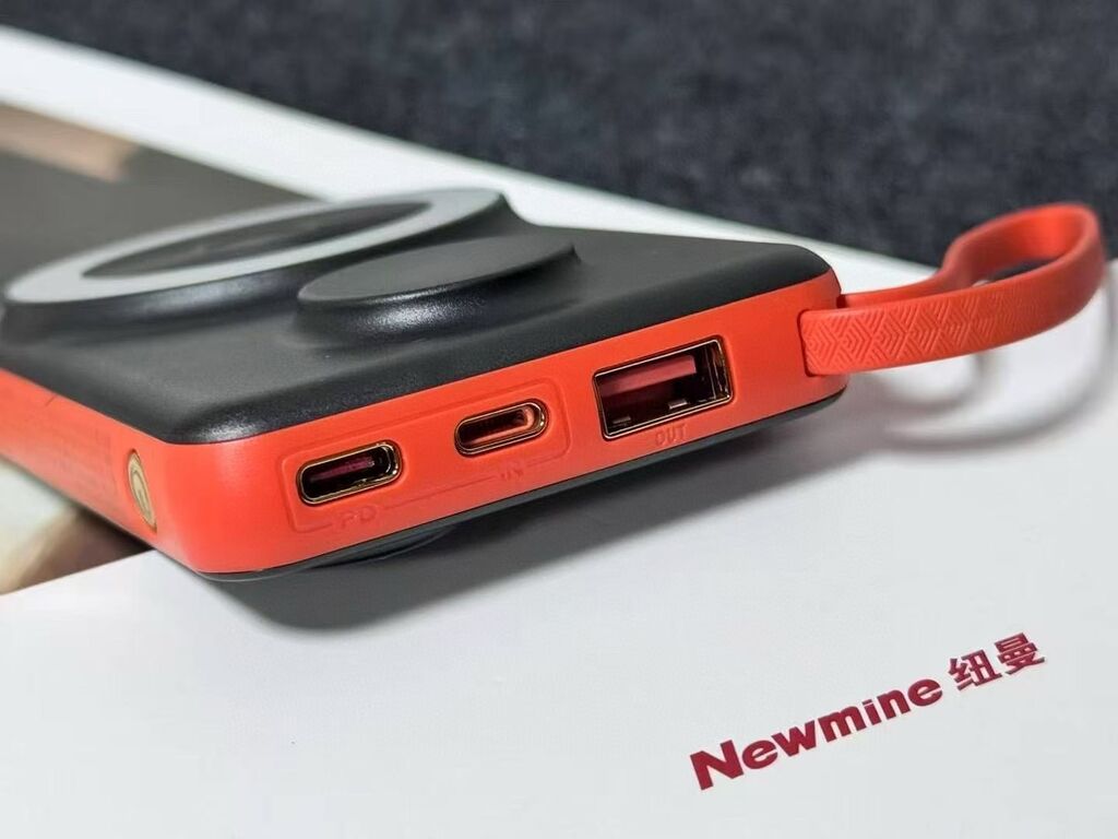 {Order giao 15/8} Pin dự phòng không dây 10.000mAh Newmine - Ảnh 4