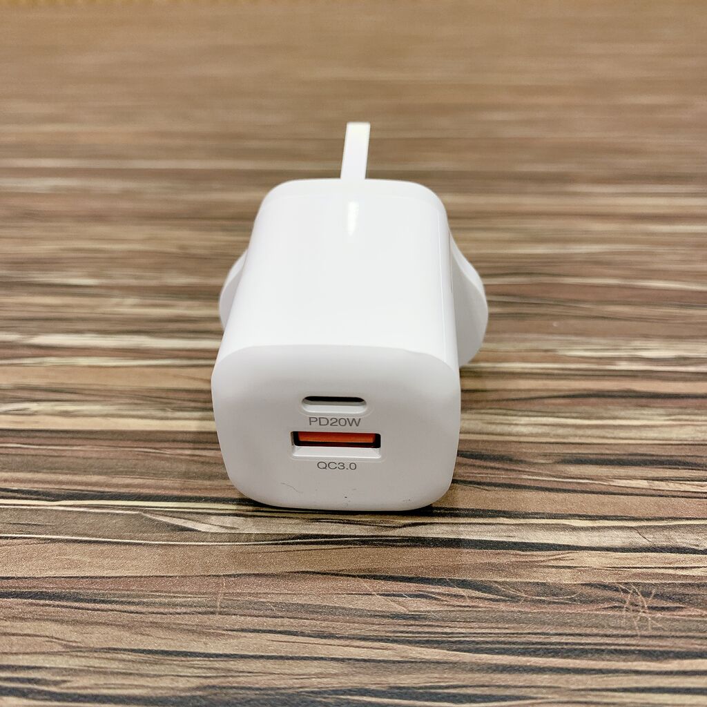Củ sạc nhanh 2 cổng 20W hãng Max & Max công nghệ GaN - Ảnh 8