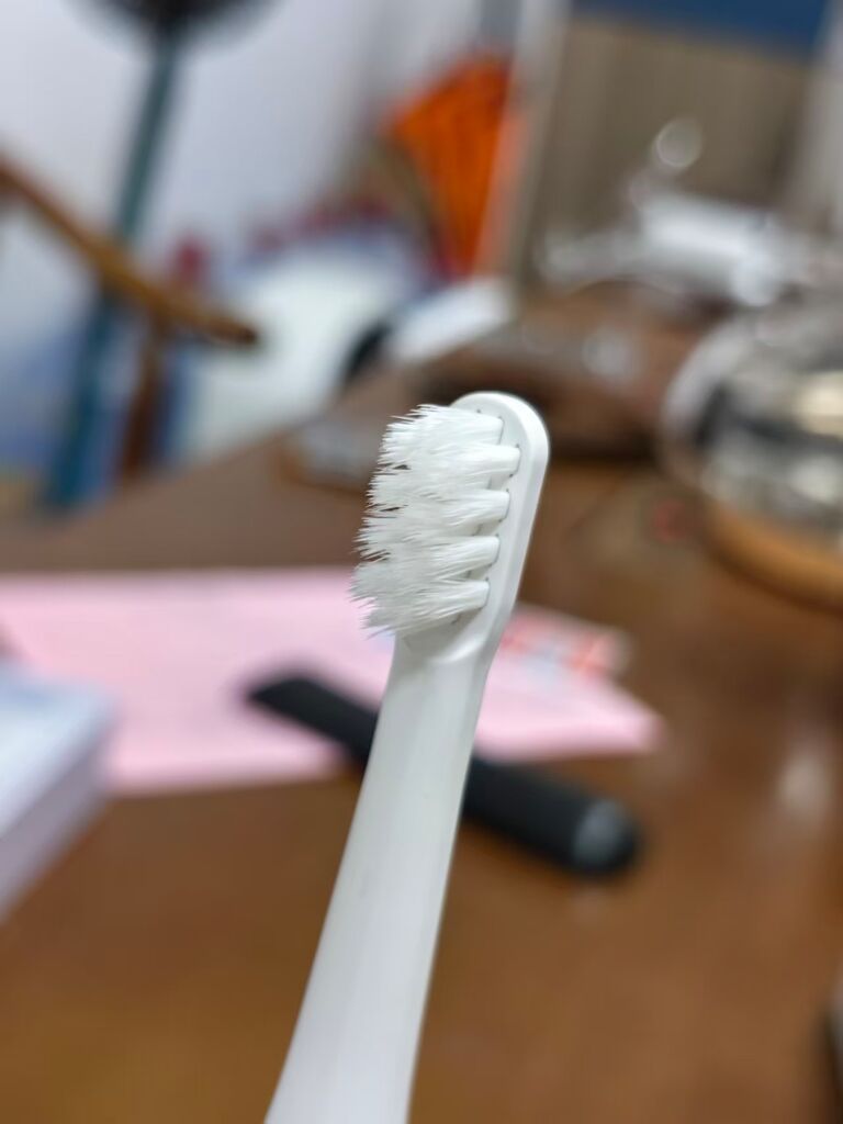 {Order giao 30/8} Bàn chải điện MINISO, chống nước IPX7, 3 chế độ, rung sóng âm  - Ảnh 9
