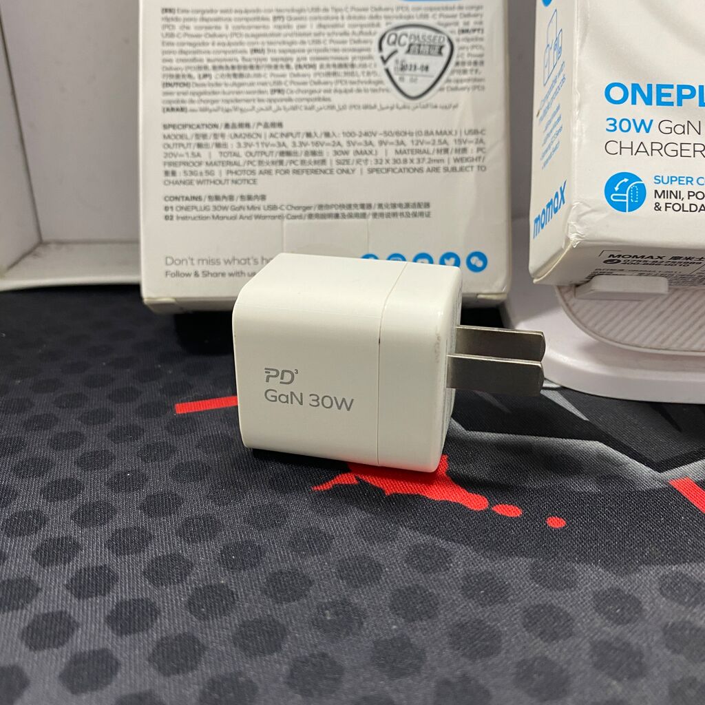 Củ sạc nhanh Momax ONEPLUG 30W Gan mini USB-C UM26CN (sạc siêu nhanh cho iphone) - Ảnh 2