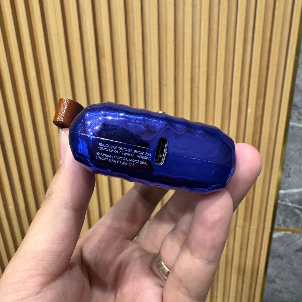 Pin dự phòng 10.000mAh KIVEE - PT56 PRO, siêu nhỏ, sạc nhanh 22.5W - Ảnh 9