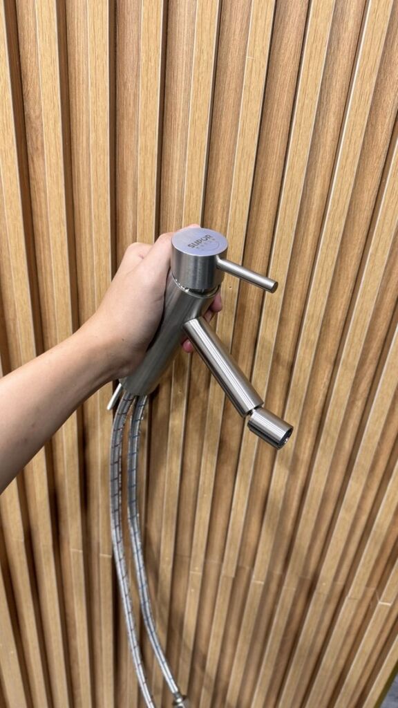 Vòi chậu rửa Lavabo xoay đầu hãng SUPOR 212828-02-LS - Ảnh 2