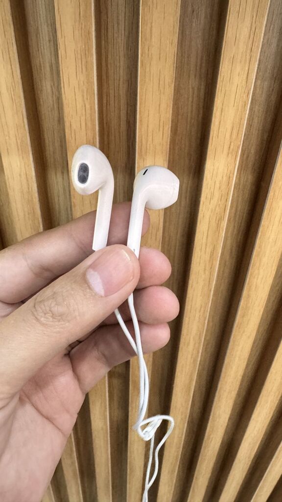 Tai nghe chân 3.5mm hãng TITAN TN02 (không hộp) - Ảnh 2