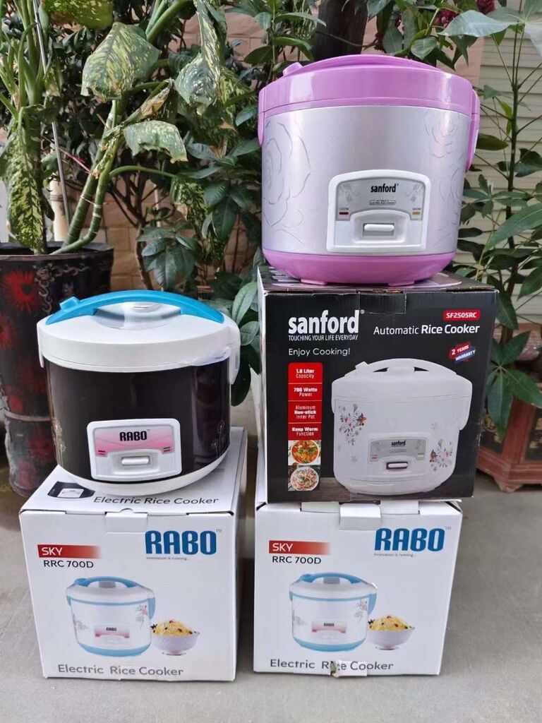 Nồi cơm điện RABO/ Stanford RRC700D ,tiết kiệm điện 700W (1L8) - Ảnh 2