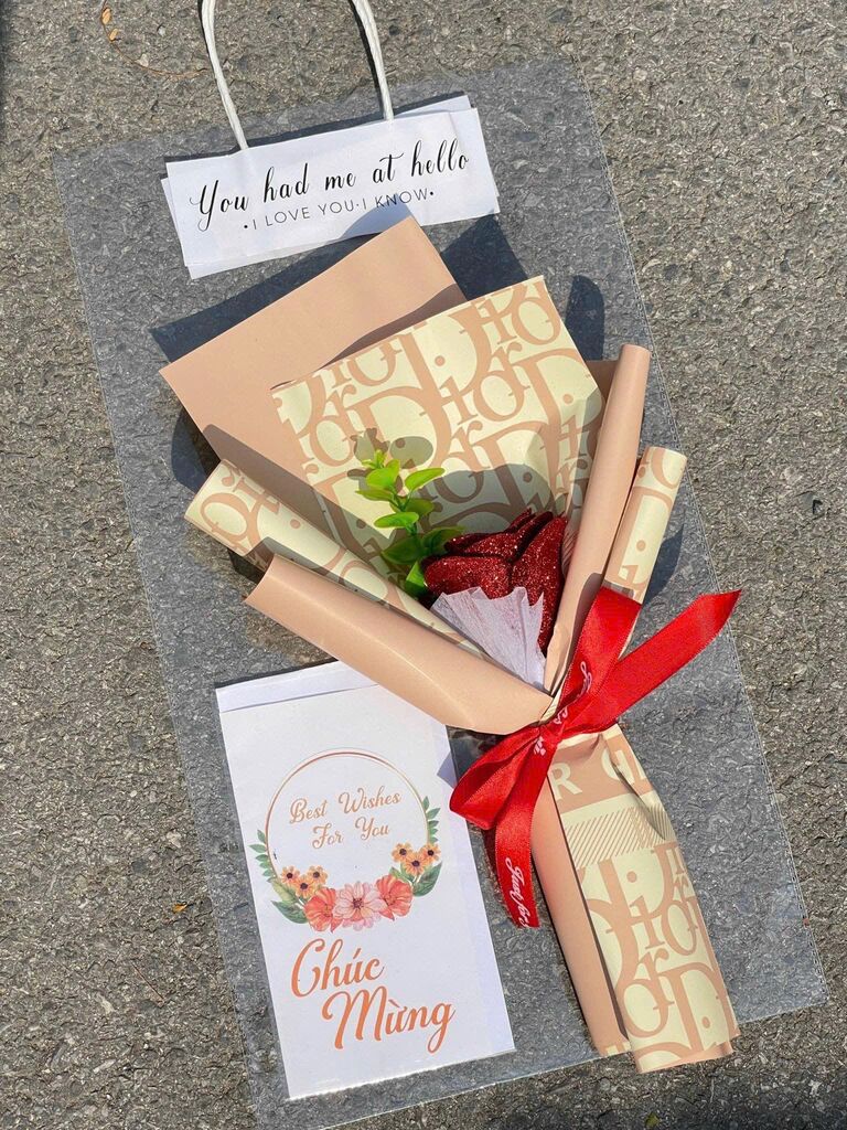 SET HOA HỒNG NHŨ TẶNG KÈM TÚI + Thiệp - Ảnh 7