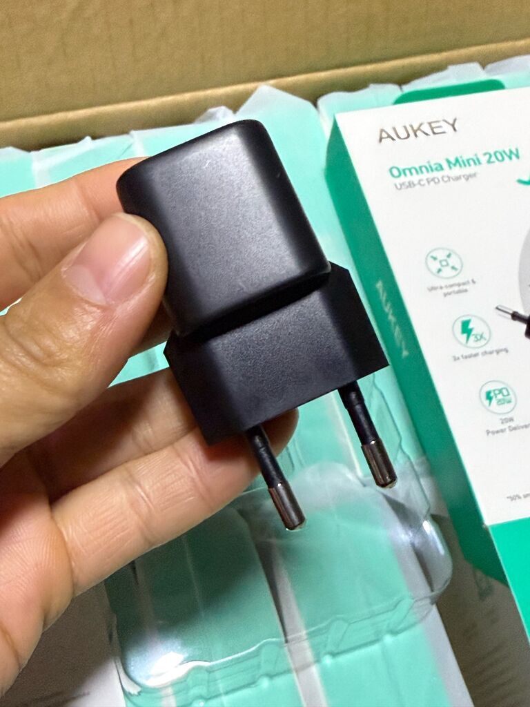 Củ sạc nhanh 20W hãng Aukey Omnia OMNIA USB-C PD PA-B1 (Đen) - Ảnh 3