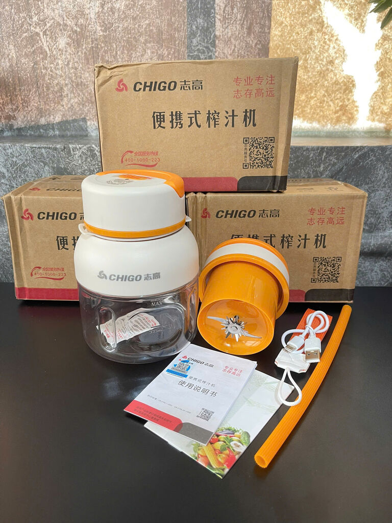 ODER 15 -7 GIAO HÀNG MÁY XAY MINI CHIGO TÍCH ĐIỆN KHÔNG DÂY 600ML