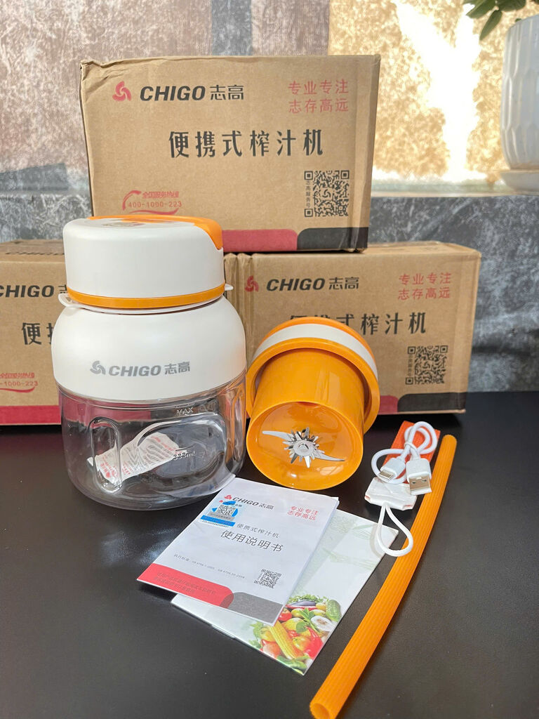 ODER 15 -7 GIAO HÀNG MÁY XAY MINI CHIGO TÍCH ĐIỆN KHÔNG DÂY 600ML - Ảnh 2