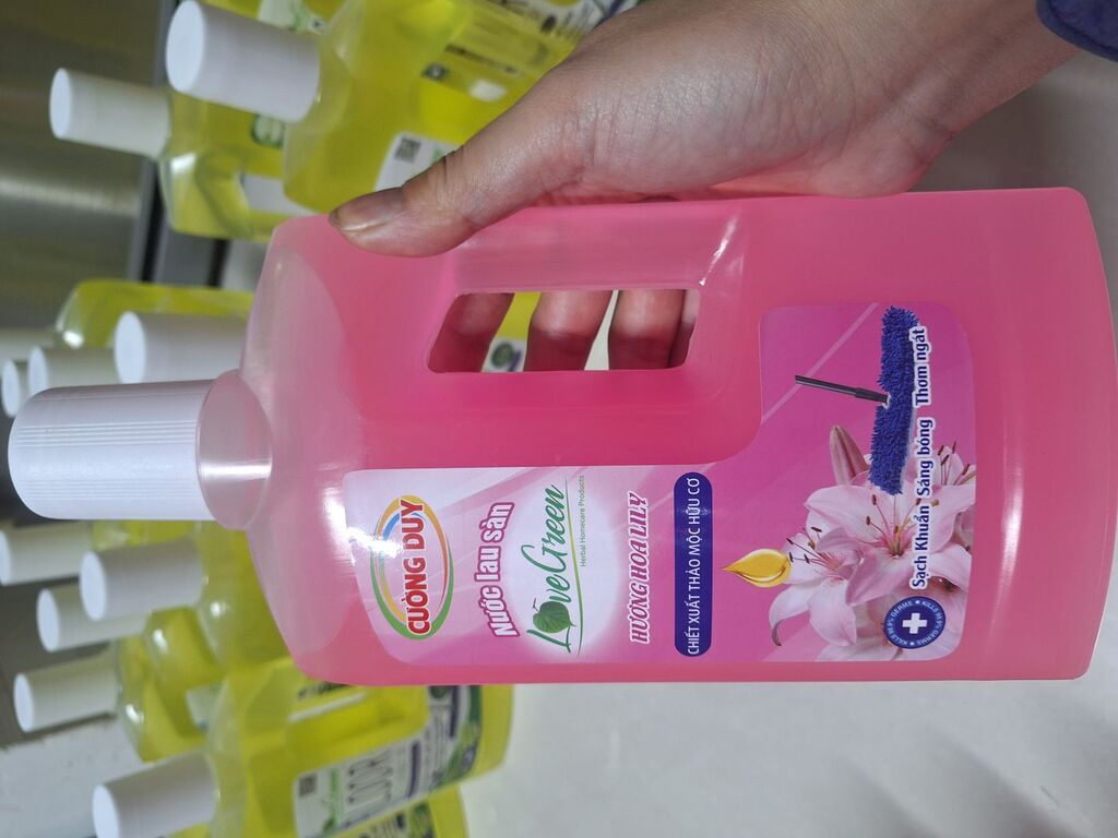 Nước lau sàn hữu cơ lovegreen - Ảnh 2