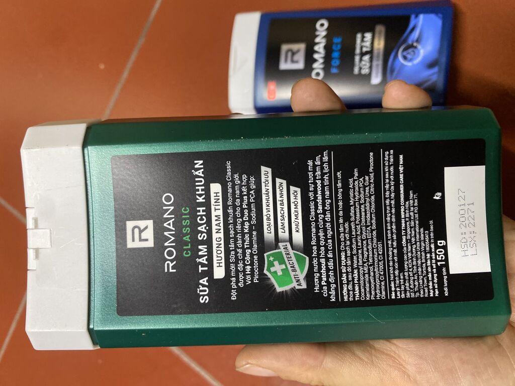 Sữa tắm romano - Ảnh 2
