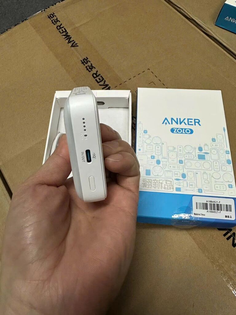 Pin Dự Phòng Anker Zolo 10.000mAh - A1684 (Giao ngẫu nhiên) - Ảnh 5