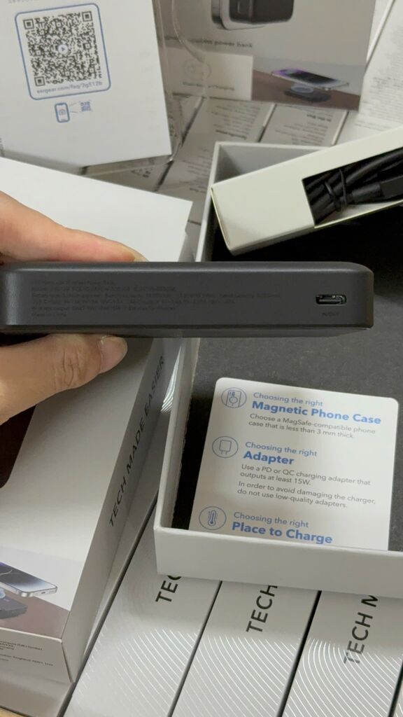 Sạc dự phòng Magsafe ESR HaloLock 10.000mAh - kèm cáp ESR chính hãng - Ảnh 10