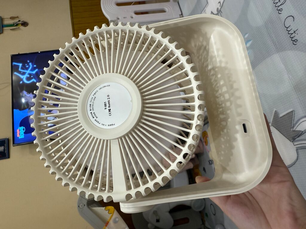 Quạt tích điện đa năng Y-001 - Để bàn, treo tường - Ảnh 6