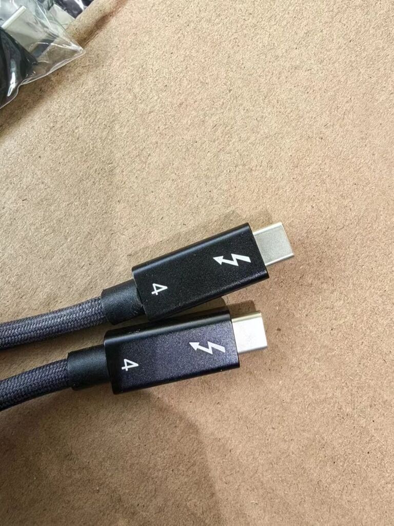Cáp C to C dây dù , USB 4, 240w , tốc độ 40 Gbps , xuất hình ảnh 8K , dài 0.8m - Ảnh 6